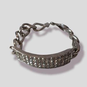 Crystal tag bracelet